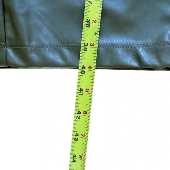 Who What Wear Olive Green Ankle Pants Belted Faux-Leather Paper Bag Trouser 16 - Picture 11 of 14